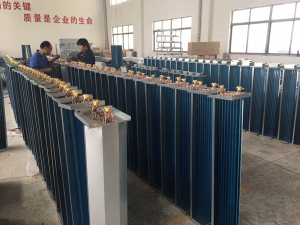 揚子江空調(diào)風(fēng)機盤管（表冷器）生產(chǎn)現(xiàn)場