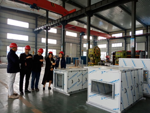 揚(yáng)子江空調(diào)美國(guó)客戶來(lái)訪考察 揚(yáng)子江空調(diào)美國(guó)客戶來(lái)訪考察